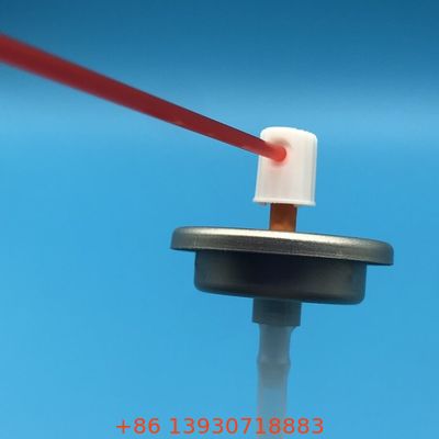 Аэрозольный клапан для очистителей карбюраторов, предназначенных для сильных чистящих растворителей