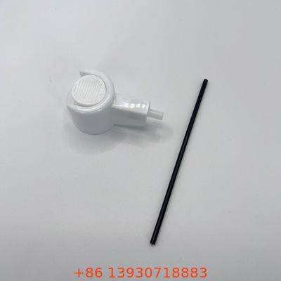 Аэрозольный привод с гибкой соломинкой для труднодоступных мест