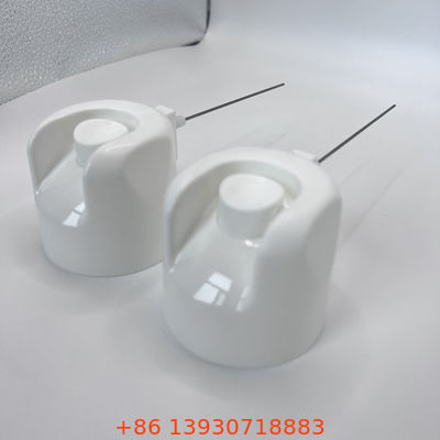 Аэрозольный распылитель с удлинительной трубкой для точного нанесения в автомобильной промышленности