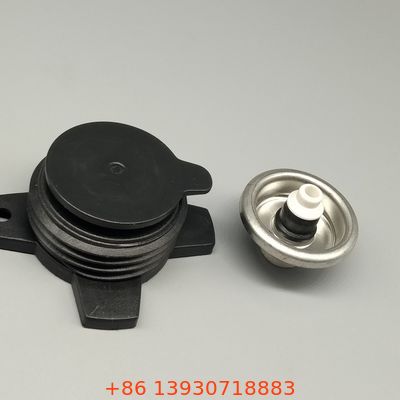 Прочный и высокопроизводительный распылительный клапан из полиуретановой пены для профессиональных установщиков изоляции с конструкцией против засорения и эргономичной рукояткой.