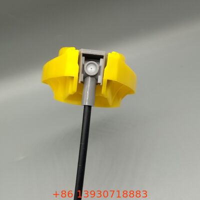 Эргономическая двусторонняя крышка запуска для аэрозольных банок, обеспечивающая постоянный контроль распыления